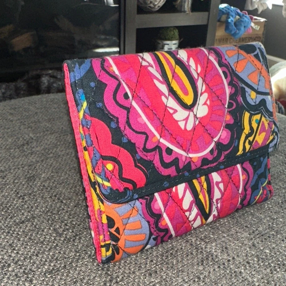 Vera Bradley Twilight Paisley Pattern Euro Folding Wallet Designer NWOT